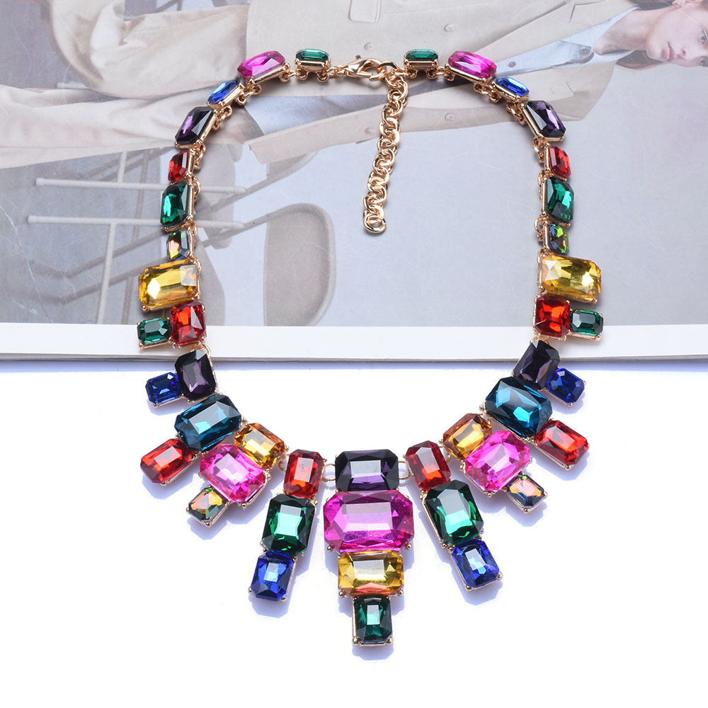 Luxury exaggerated geometric big gem necklace luxury court glass diamond clothing accessories