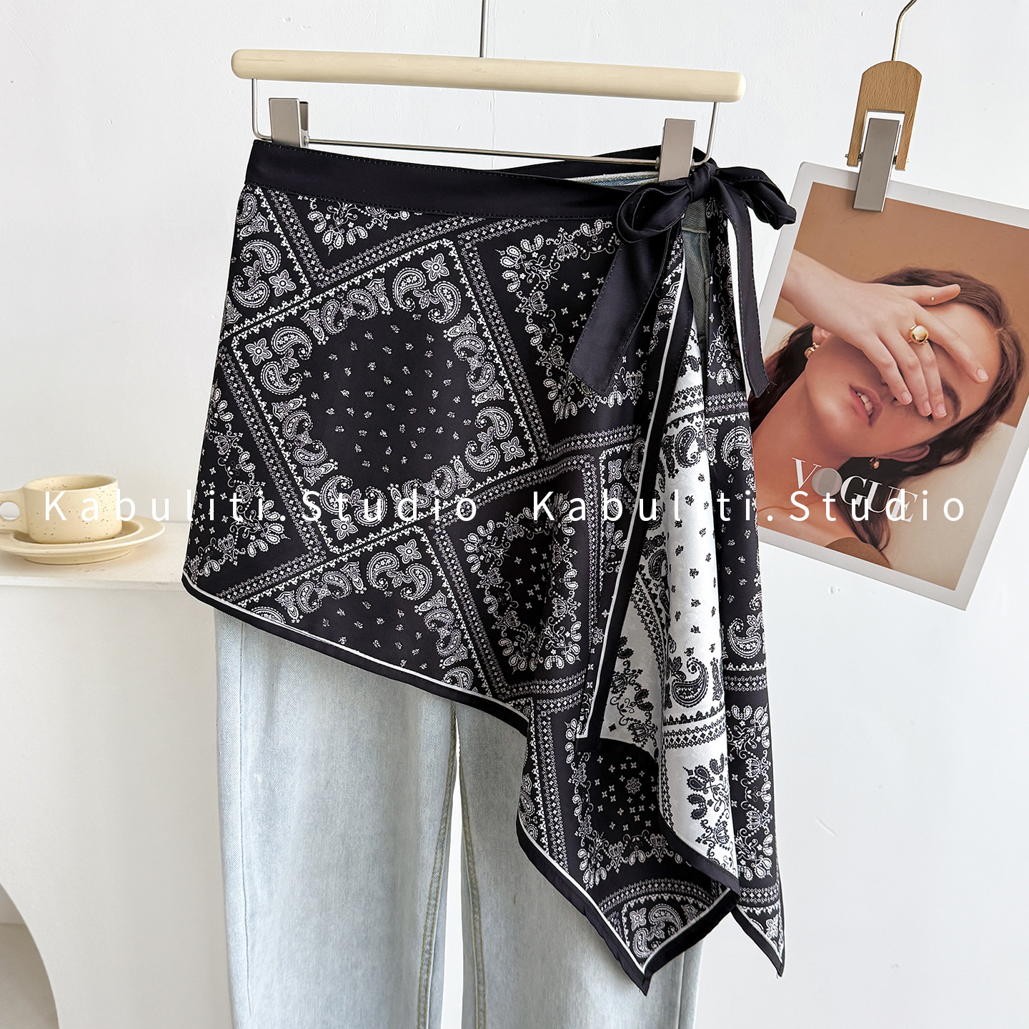 Ethnic style cashew flower layered skirt pants, small triangle denim skirt with belt, thin silk scarf women's half-length skirt