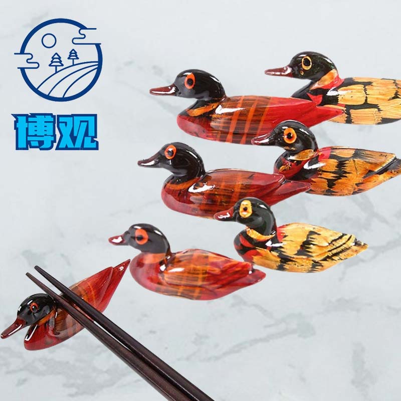Chopstick rest, Japanese-style wooden mandarin duck chopstick rest, restaurant hotel small duck, cute duck chopstick rest, tableware shelf