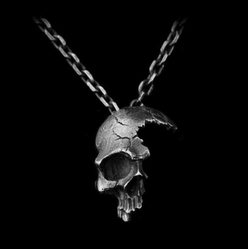 2019 Half Skull Necklace Alloy Skull Pendant Gothic Style Necklace Jewelry