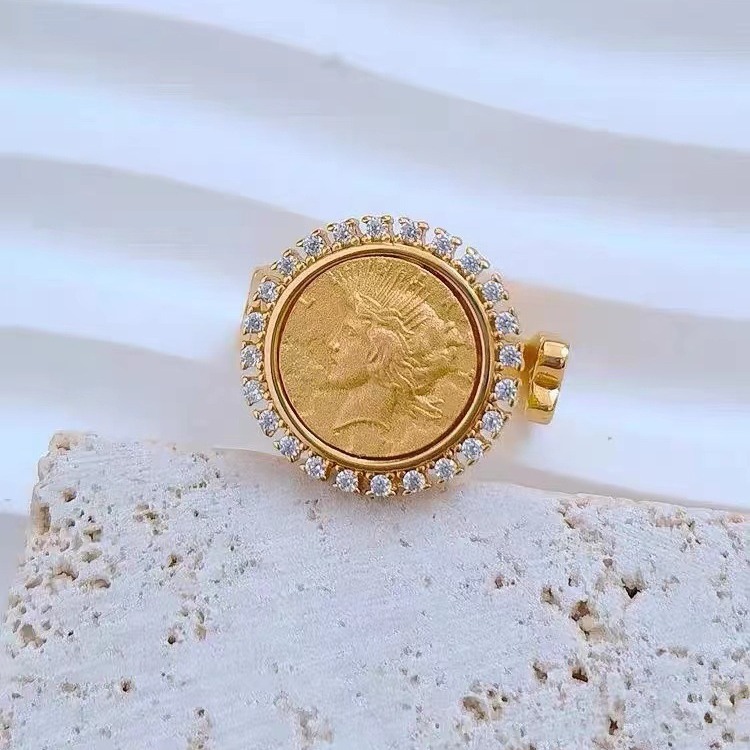 Metal-Set Diamond Portrait Coin Open Ring Queen Gold Coin