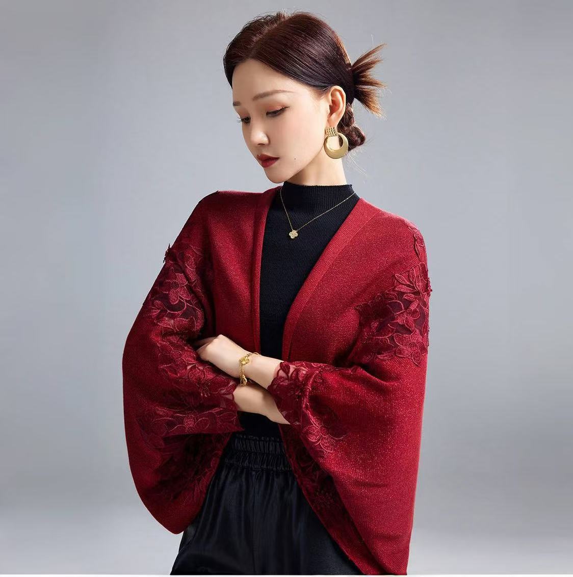 Live Spring Autumn Happy Mother-in-law Heavy Embroidery Cheongsam Outer Wear Wedding Mother Cape Coat Short Shawl