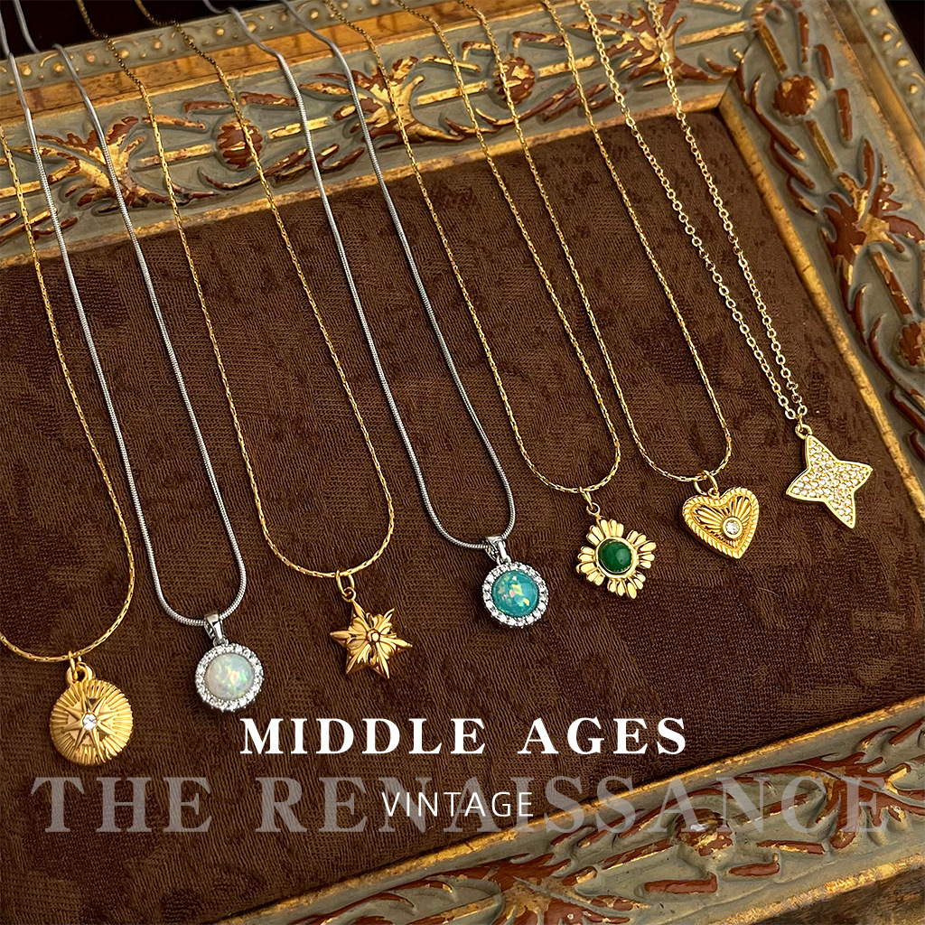 Vintage Retro Niche Gold-Plated Necklace Collarbone Chain Court Style Necklace