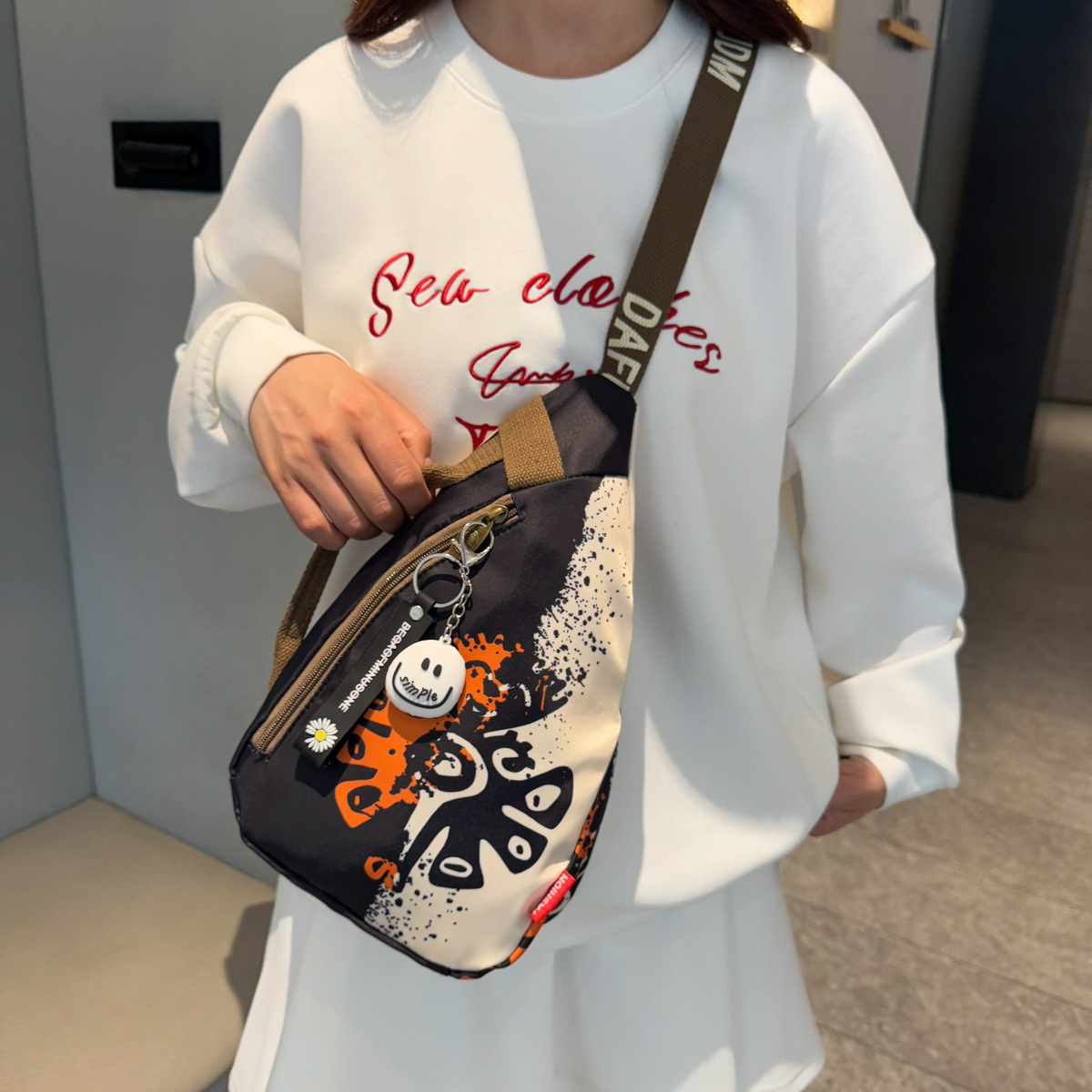 Chest Bag Women 2025 New Oxford Cloth Handbag Small Bag Women Casual Crossbody Bag