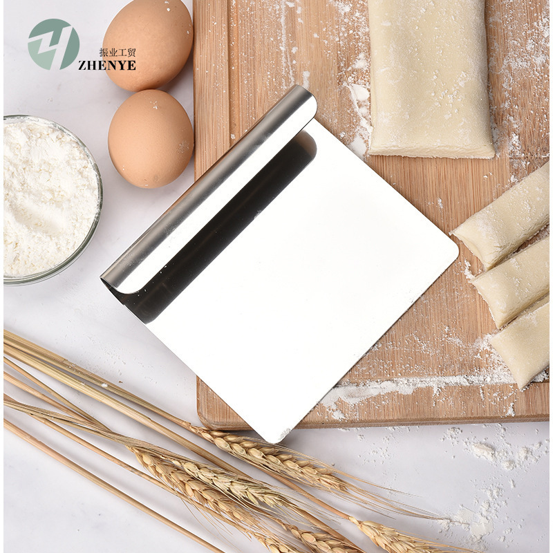 304 Flour Scraper Stainless Steel Scraper Board Dough Cutter Flour Cutter Flour Scraper Baking Tool