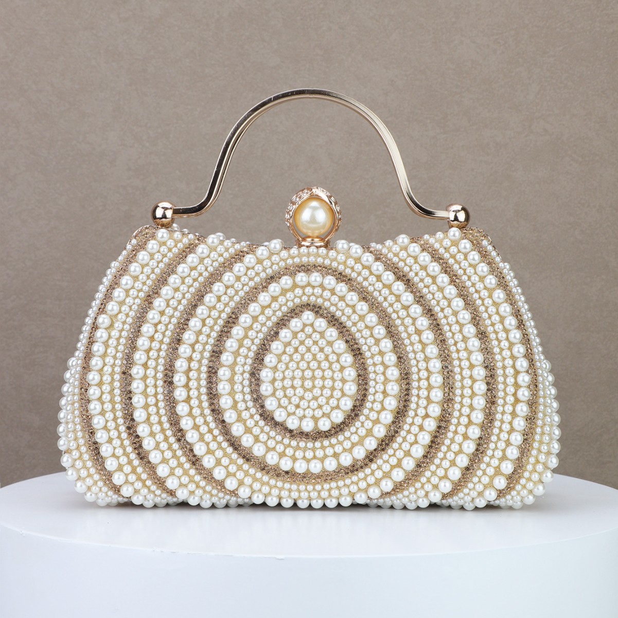 2026 New Pearl Handbag Celebrity Evening Dress Bag Handbag Diamond Crossbody Bag Women