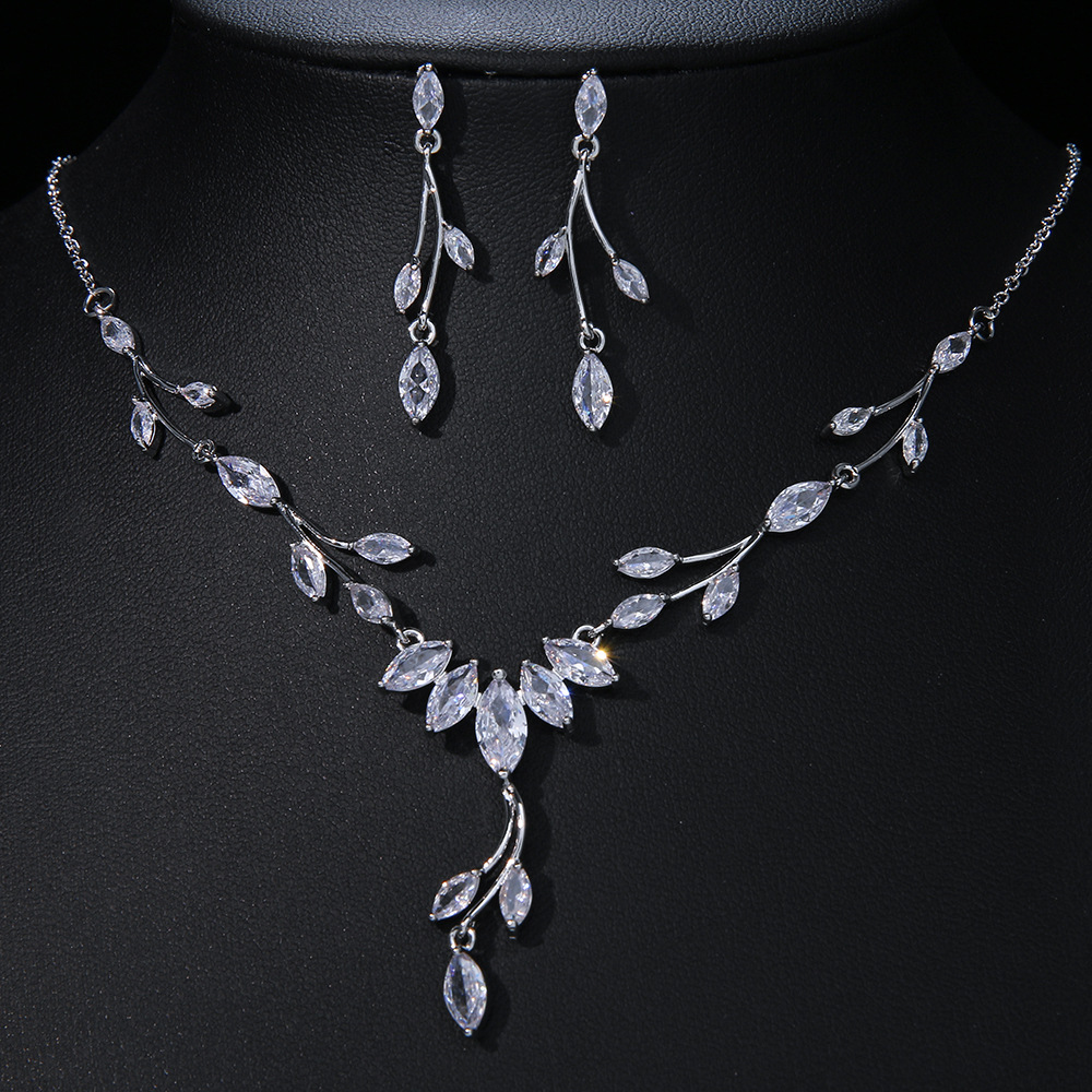 Simple popular branch design bridal necklace and earrings set, carefully selected accessories, jewelry