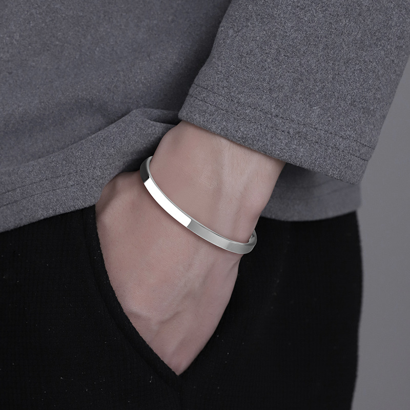 925 silver plated bracelet for men, smooth surface men's silver bracelet, simple and generous men's hand jewelry