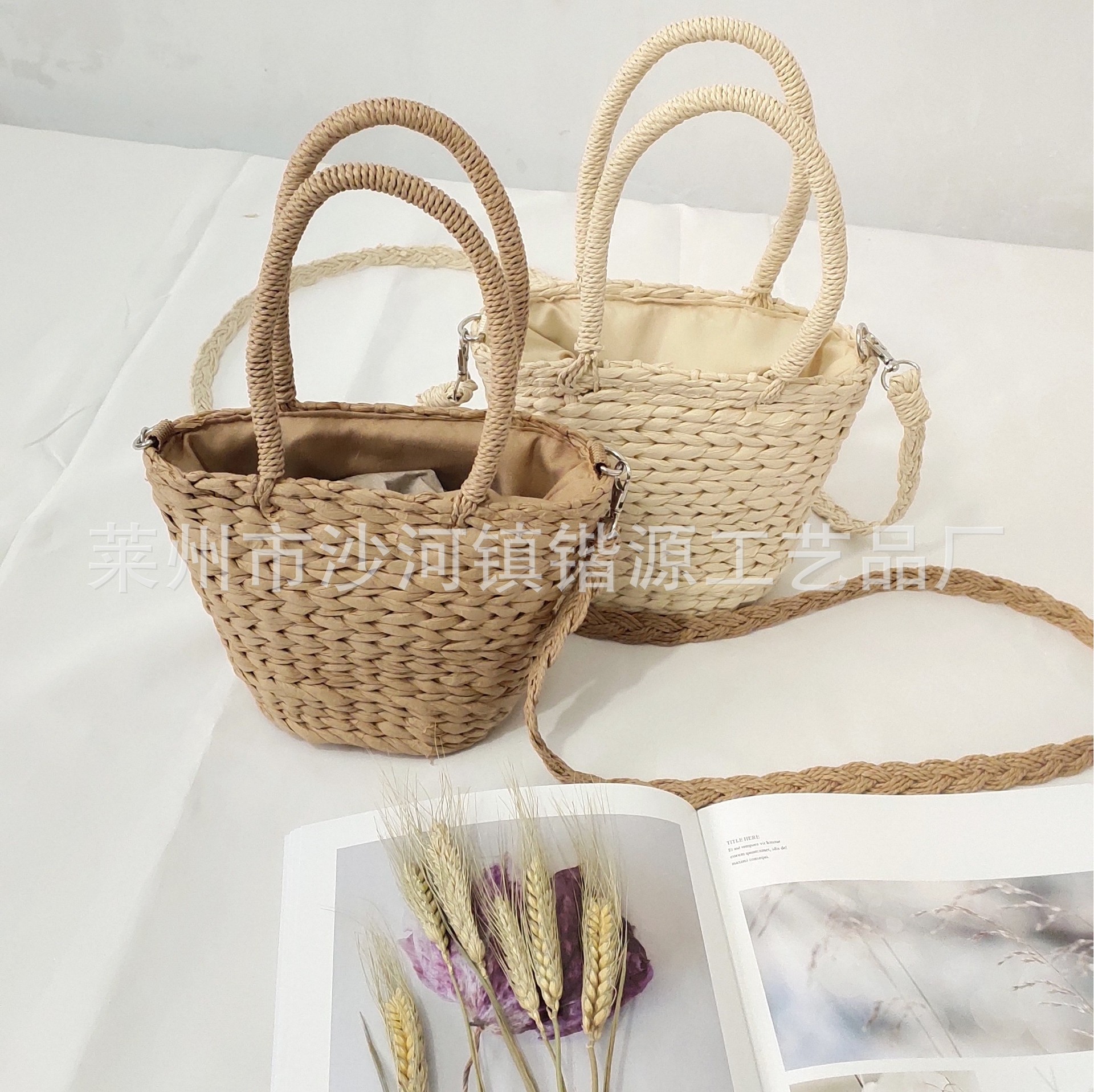 Woven bag niche handbag women's bag crossbody bag rattan woven handmade straw woven bag bucket bag casual travel