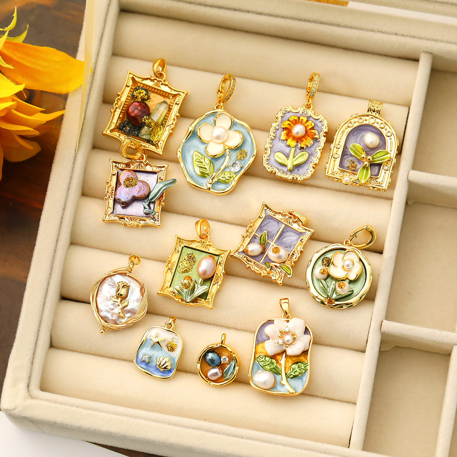 Vintage Oil Painting Style Necklace Pendant DIY Handmade Necklace Pendant Baroque Pearl Petal Sweater Chain