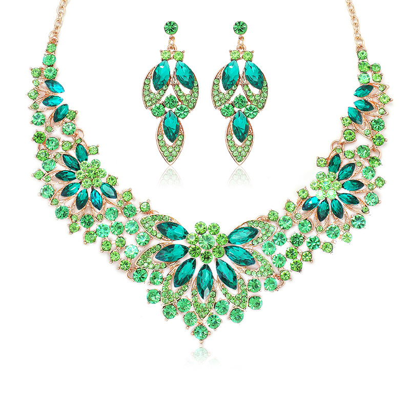 Necklace Set Women 2-Piece Leaf Flower Exaggerated Luxurious Jewelry New Bride Wedding Accessories