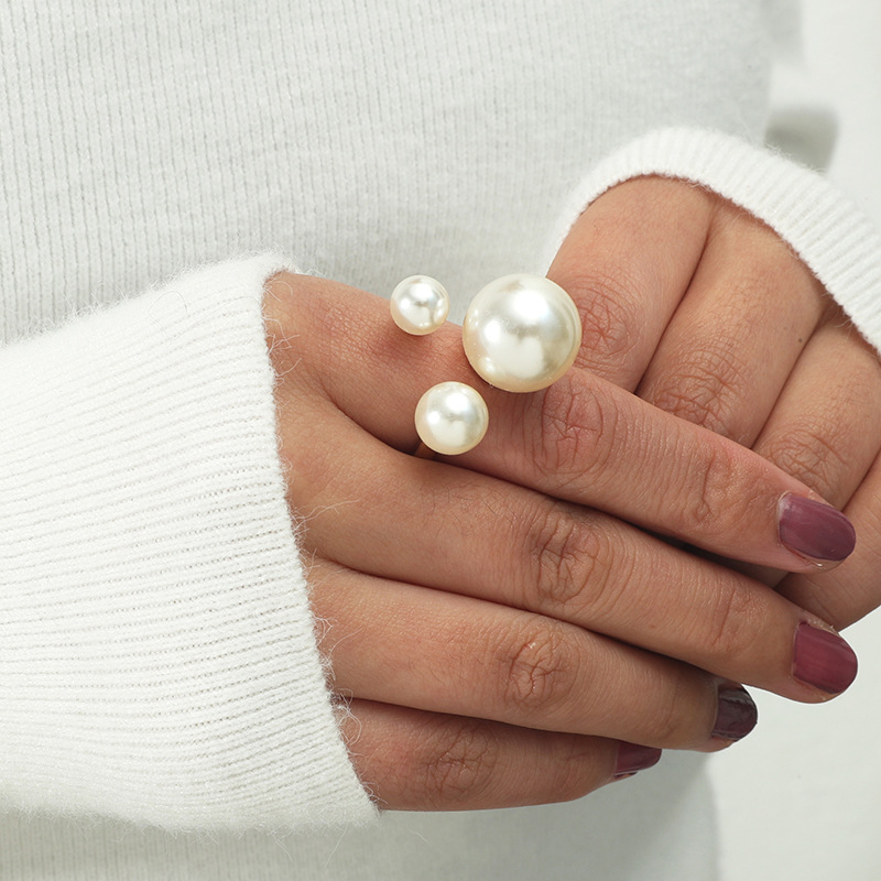 High-quality popular hand jewelry ring pearl knuckle index finger ring gold silver