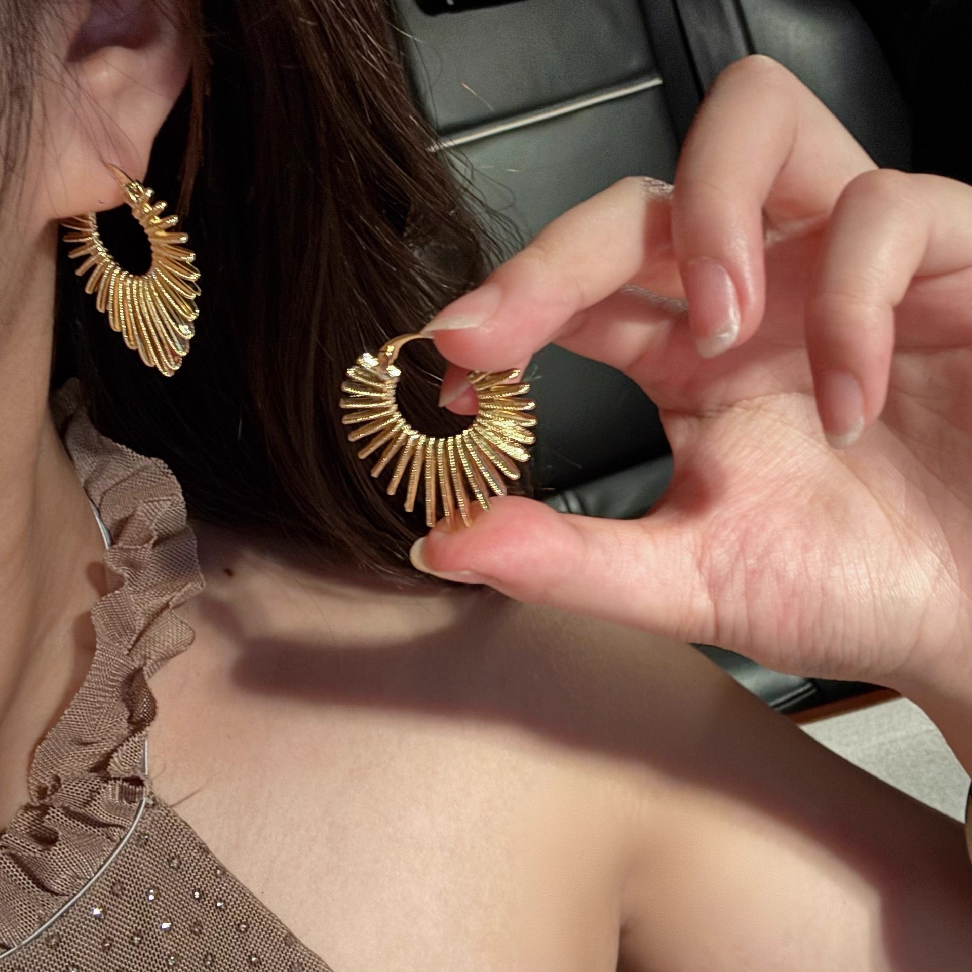 Wind Design Peach Heart Line Earrings Cool New Ear Buckle Niche Accessories