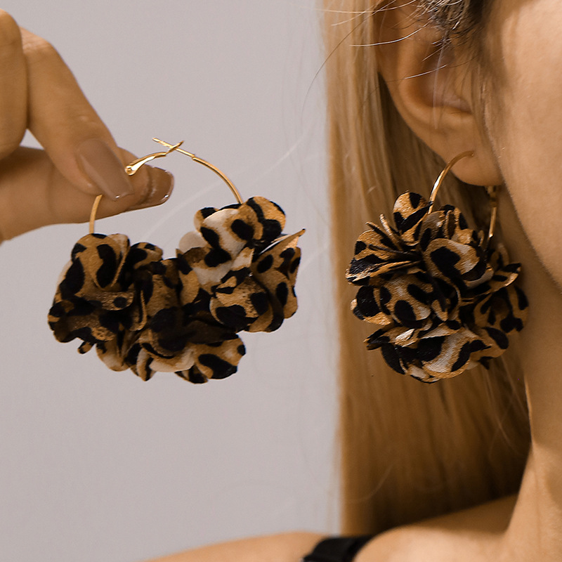 EZ2949 Accessory Sweet Geometric Cloth Flower Earrings Alloy Large Circle Earrings Drop Women