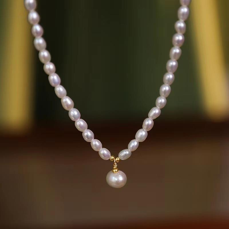 Natural freshwater pearl necklace autumn/winter new simple clavicle chain sweater chain
