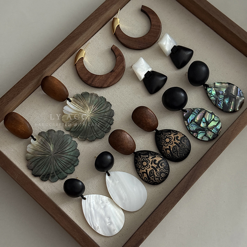 Natural Solid Wood Mother-of-Pearl Shell Geometric Earrings Drop Earrings Commuter Earrings for Women