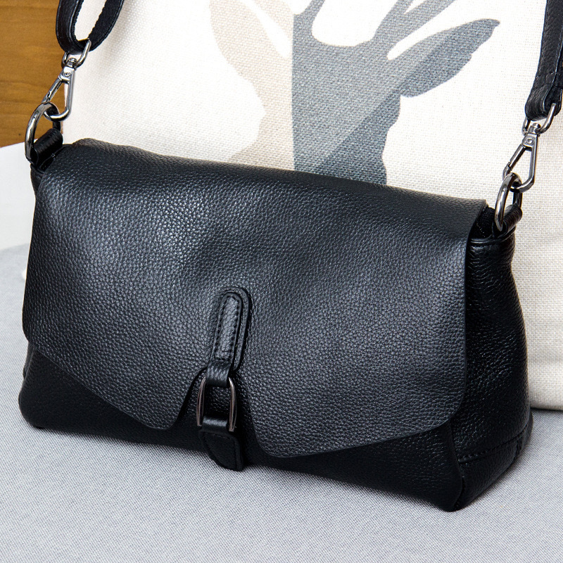 2024 PU Leather Single Shoulder Crossbody Women's Bag Handheld Lightweight Exquisite Bag Commuter Underarm Bag