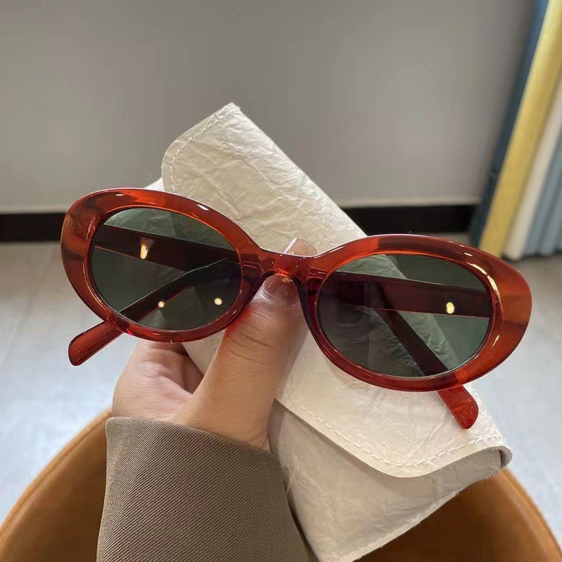 Oval small frame sunglasses for women, UV protection