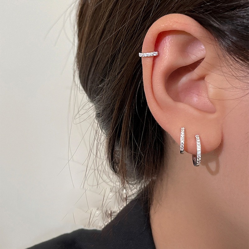 Unisex Rhinestone Ear Cuff for Men Small Ear Cartilage Cuff for Women Healing Ear Hole Wind Earring Simple