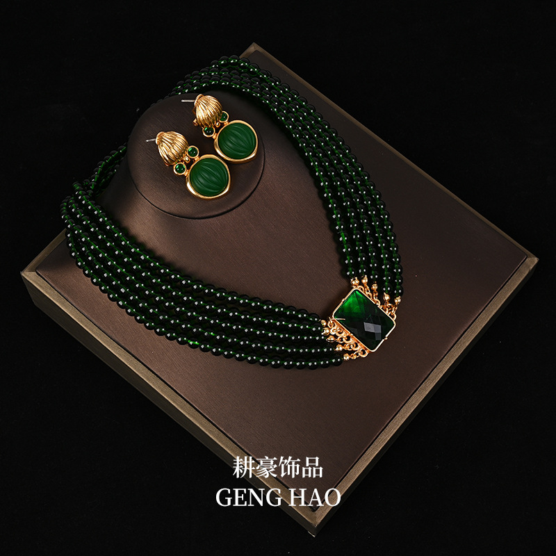 Vintage exaggerated green crystal glass multi-layer stacking set necklace earring dress accessories choker