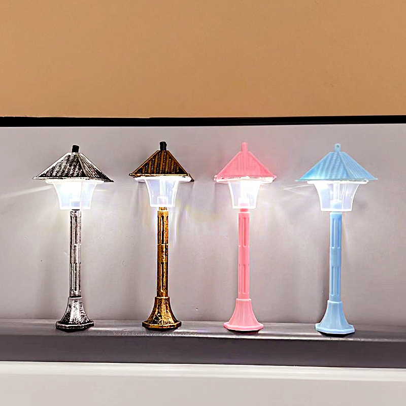 Street Lamp Model Small Ornament European Road Decoration Accessory Dual-Color Display Light