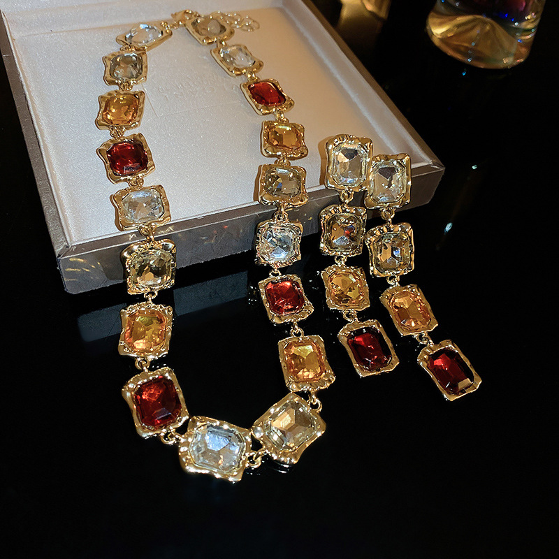 Crystal Square Choker Necklace Palace Style Exaggerated Collar Necklace for Women