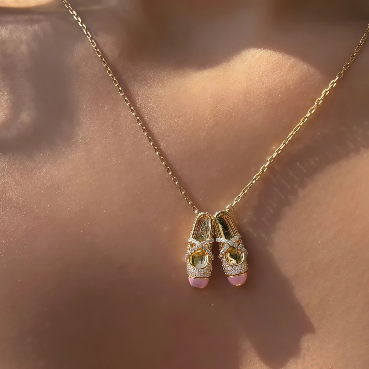 Exquisite mini rhinestone pink ballet shoe necklace锁骨链 unique necklace