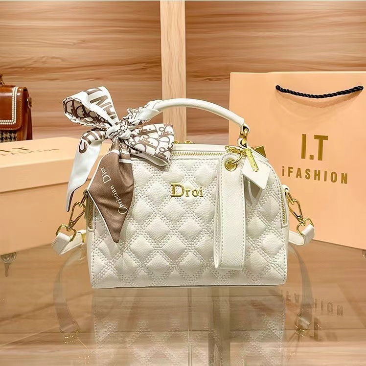 Genuine leather women's bag small fragrance style bag women's handbag 2026 new large capacity single shoulder crossbody bag