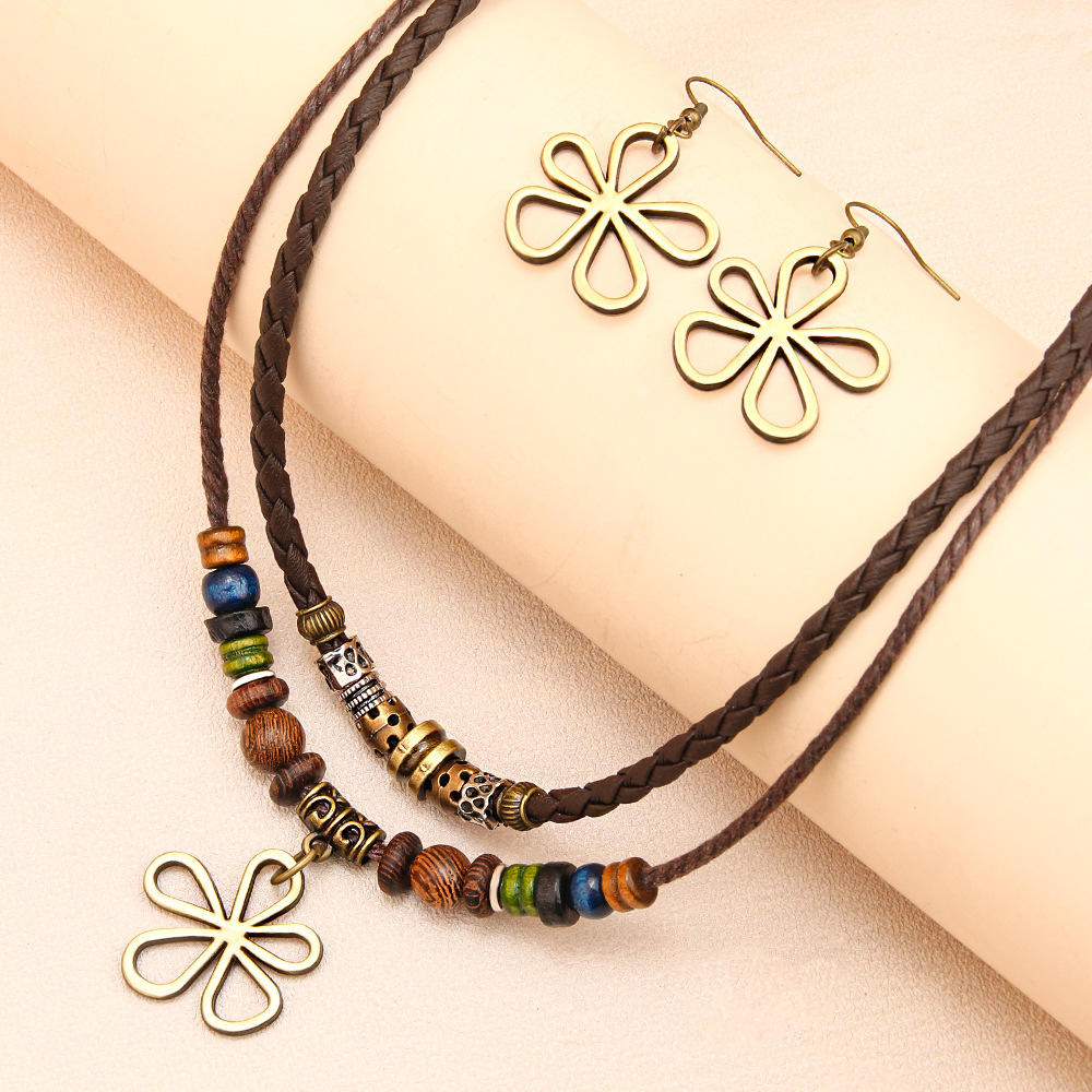 Five-leaf Clover Beaded Wax Rope Necklace Sweater Chain Earring Necklace Set