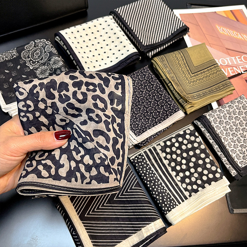 Silk cotton! 【Wander】vintage black and white mulberry silk organic cotton scarf for women, small square scarf