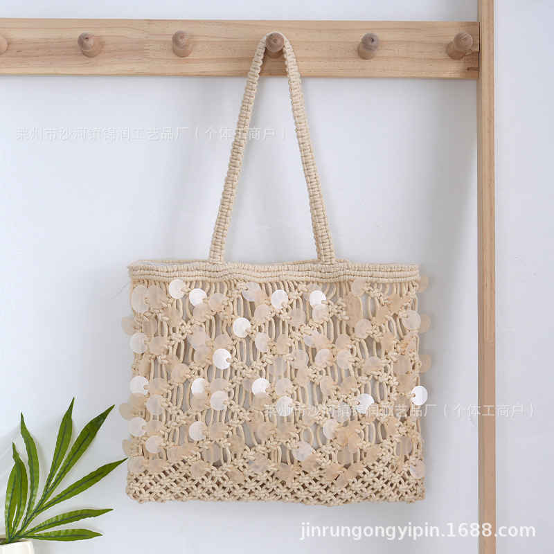 New vacation style shell piece woven beige tote bag, large capacity hollow woven shoulder bag