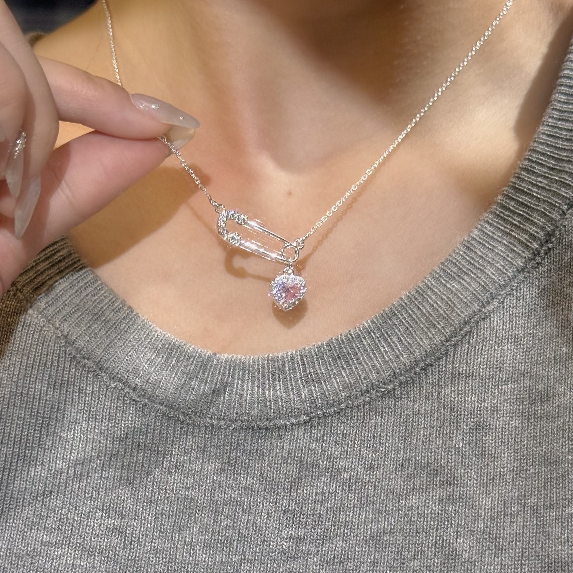 Heart Zirconia Paperclip Necklace for Women Niche Runaway Princess Niche Collarbone Chain Necklace for Women