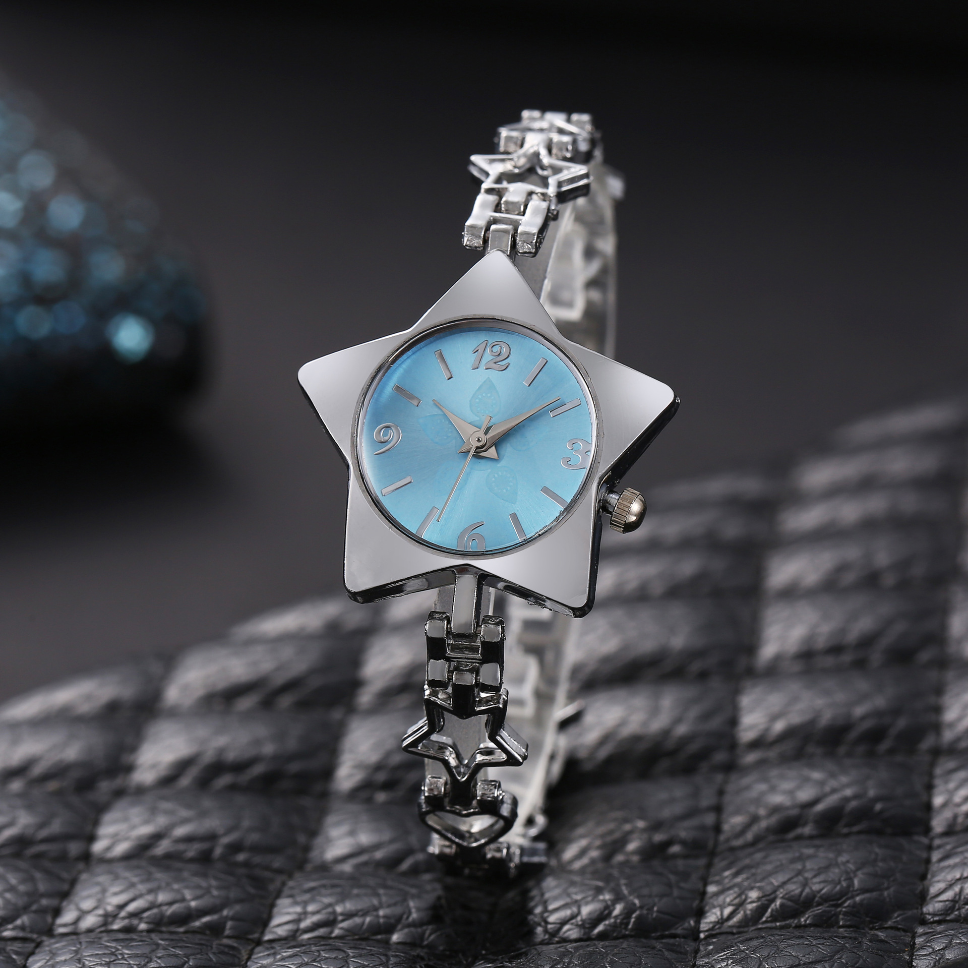 New watch five-pointed star bracelet women's watch ladies' watch