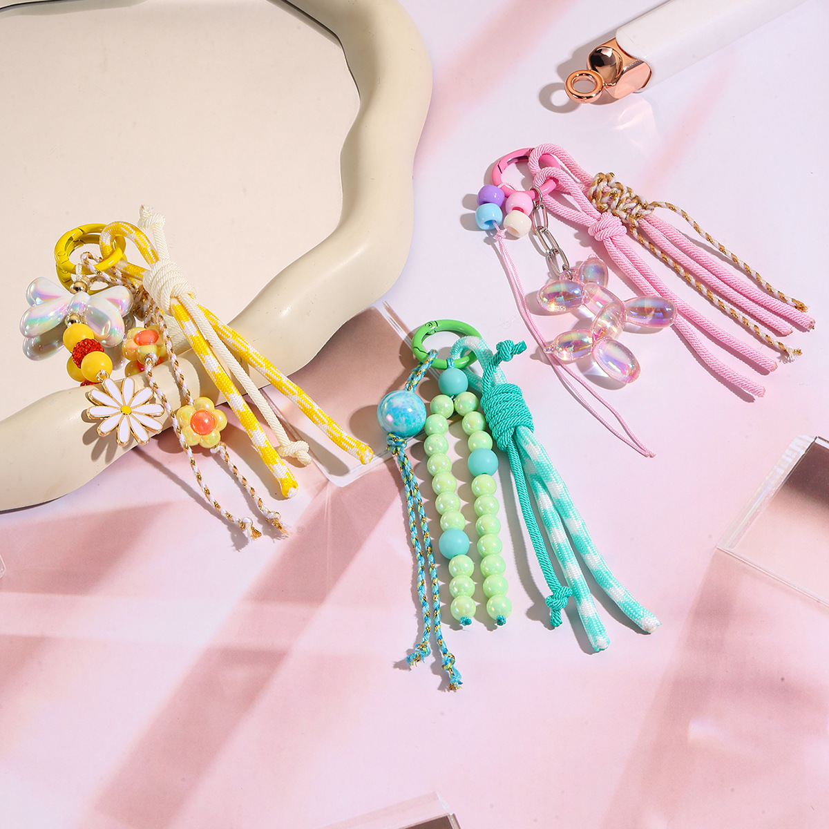 Letter keychain bead pendant small accessory phone bag pendant woven bow keychain