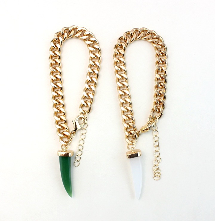 Exquisite ornament, ivory-shaped white and green textured chain minimalist bracelet