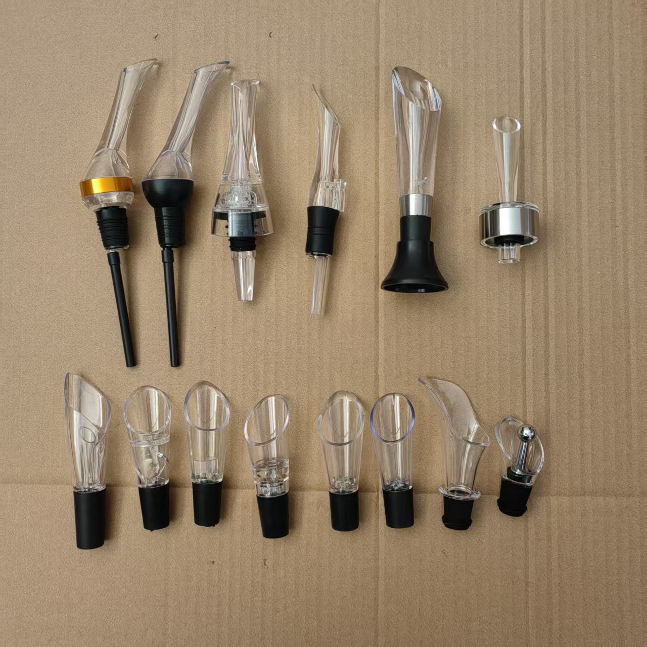 Red Wine Acrylic Pourer Eagle Beak Pourer Plastic Pourer Wine Decanter Eco-Friendly Material Original Order