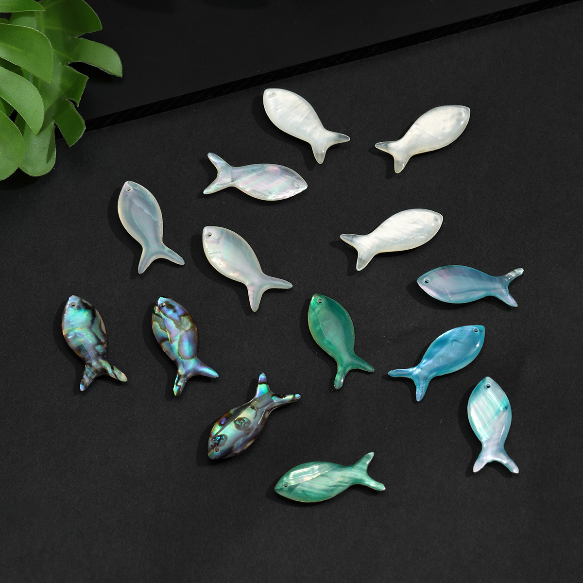 Shell Sticker Fish Single Hole Pendant Fish-Shaped Accessories DIY Earrings Handmade Cute Small Accessories