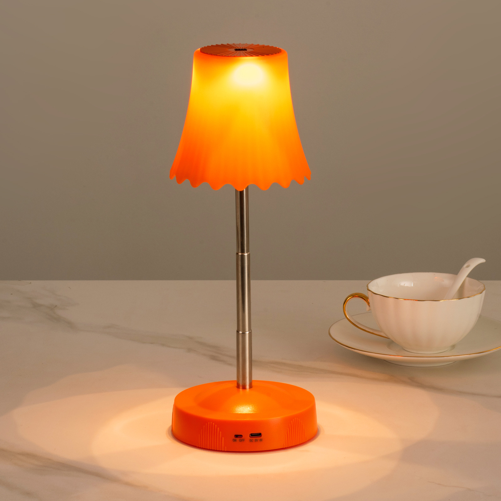 Human Body Induction Atmosphere Light Hand Sweep Desk Lamp Dormitory Bedroom Bedside Light Charging Night Light