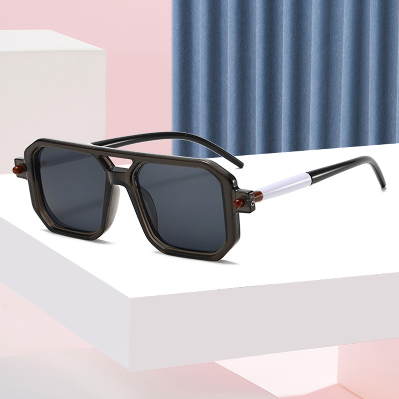 New large frame high-definition anti-blue light reading glasses for women, natural look young frame glasses