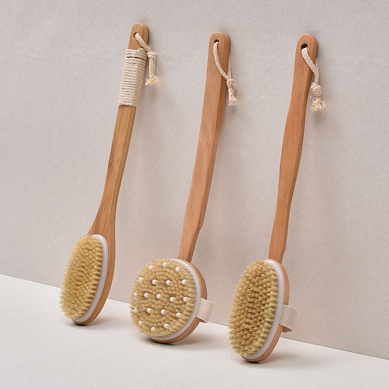 Long-handled bristle bath brush, body scrub brush, dry brushing back scrubber, exfoliating brush