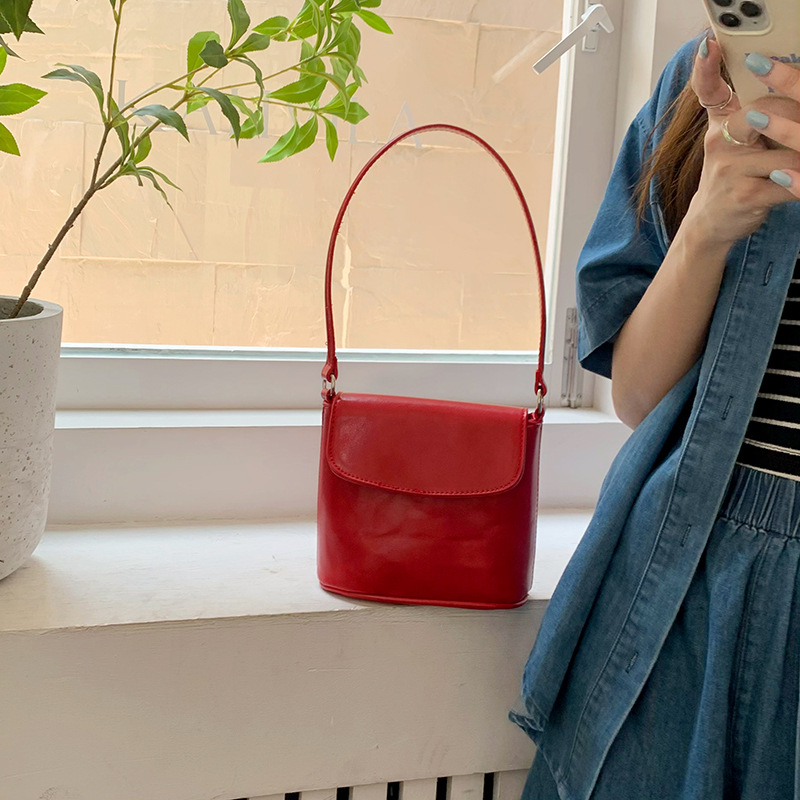 DIY Bag Women's Bag 2026 New Textured Red Single Shoulder Crossbody Bucket Bag
