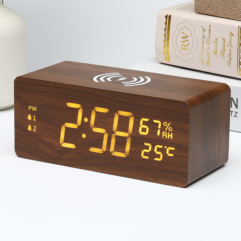 15W Wooden Wireless Charging Electronic Clock Simple Indoor Temperature and Humidity Meter LED Multifunctional Clock