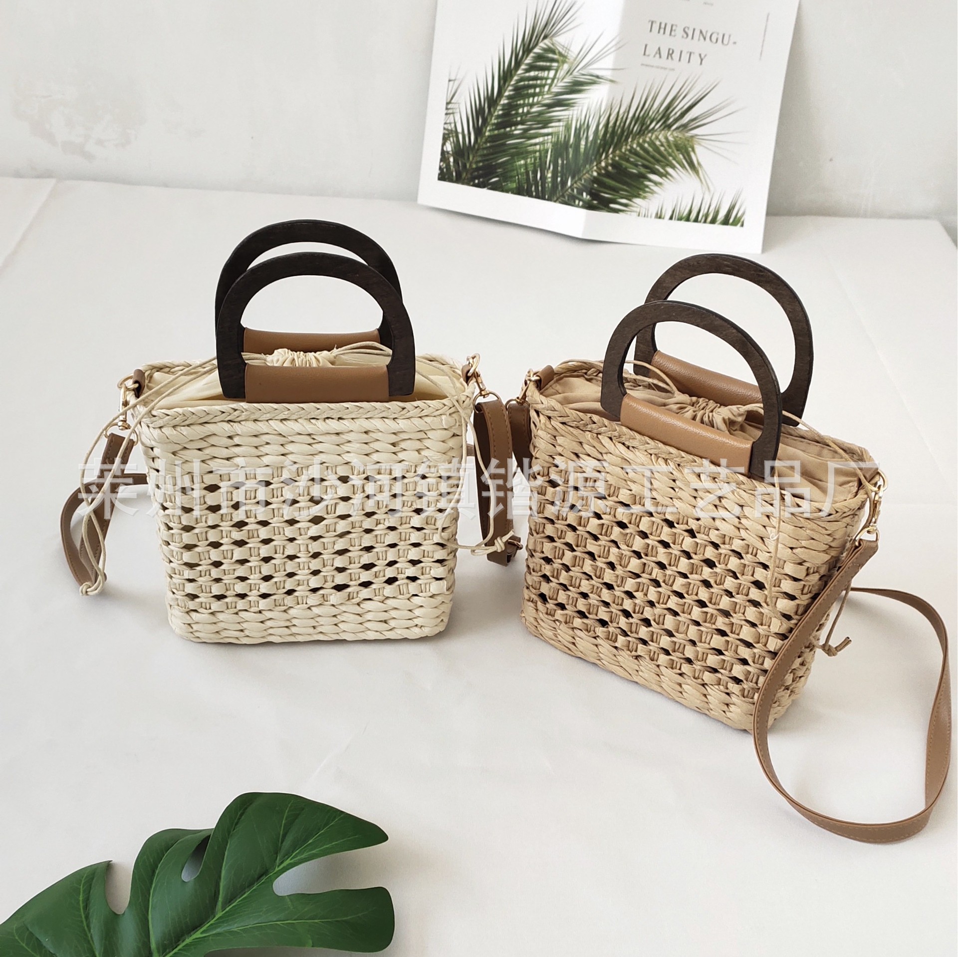 2026 bag women's shoulder bag crossbody bag handmade straw woven bag casual handbag small square bag street style