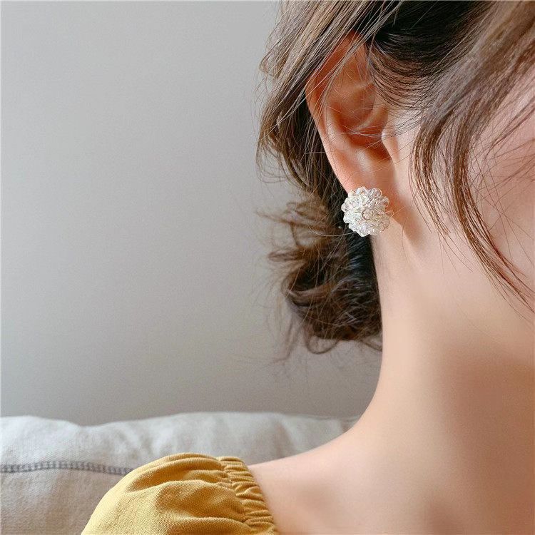 New S925 Silver Needle Sparkling Crystal Sweet Stud Earrings Flower Forest Style Crystal Ball Simple Ear Accessories for Women
