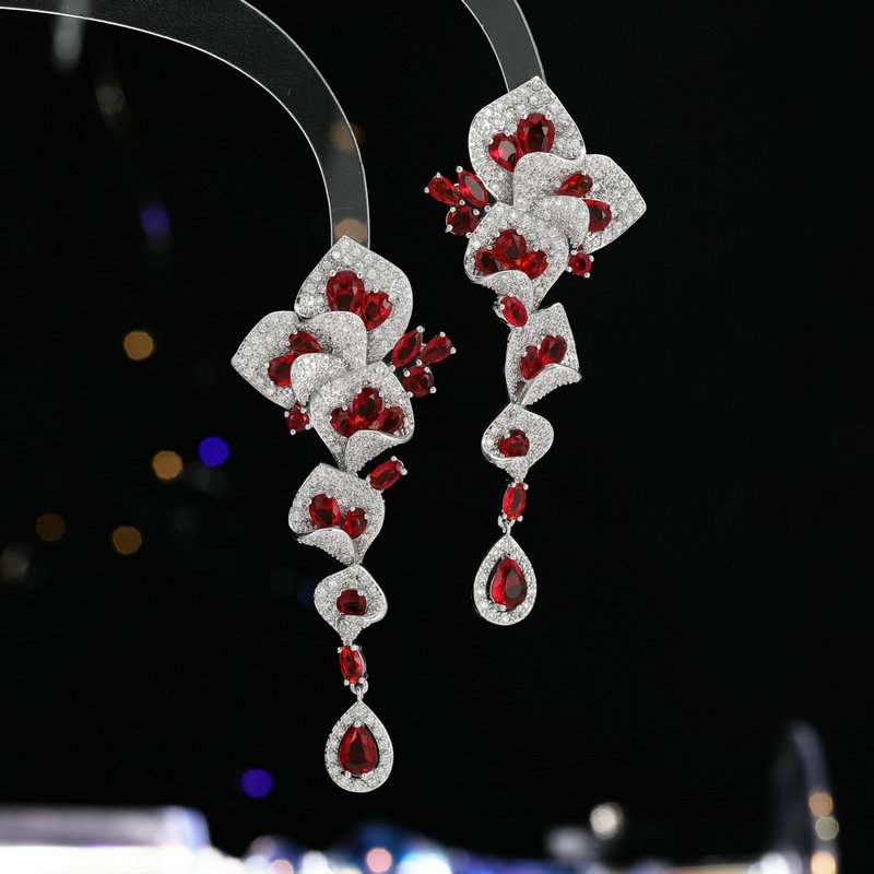 Heavy Craft Earrings Dress Matching Petal Long Elegant Flower Zircon Earrings