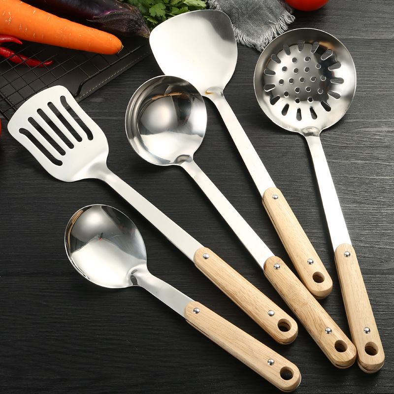 201 non-magnetic three-thick stainless steel soup spoon, solid wood handle spatula, stainless steel household stir-fry spatula, spoon kitchen set