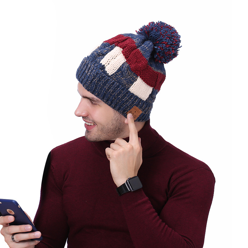 V5.0 Wireless Call Headphone Music Hat Knitted Hat Fleece Warm Bluetooth Hat