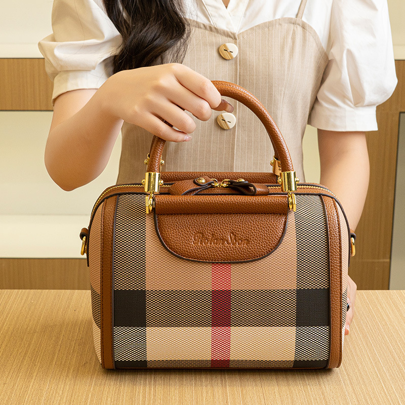 Large capacity new single shoulder crossbody bag handbag texture mother's women's bag