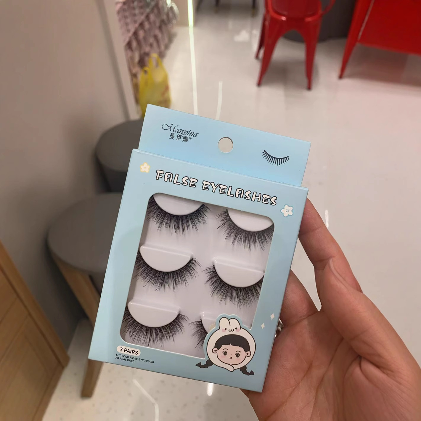 Mannina Lucky Goddess False Lashes 3 Pairs Natural Fine Simulation Cross Transparent Stem U-Shape Air Lashes