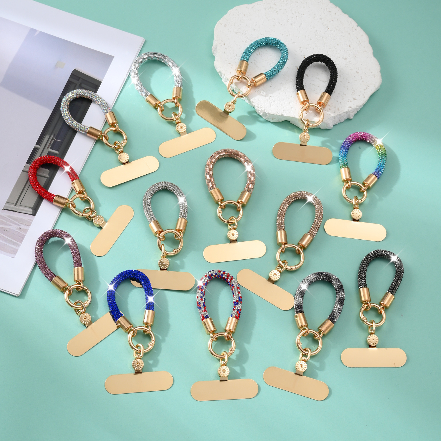 Phone short lanyard finger rope car keychain pendant anti-loss anti-theft small pendant hanging chain